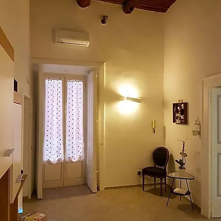 Il Balconcino A Santa Chiara 4*