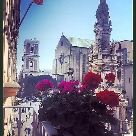 Il Balconcino A Santa Chiara ベッド・アンド・ブレックファスト ナポリ